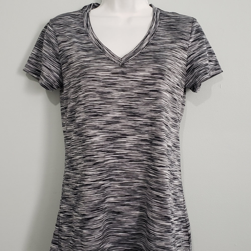 REEBOK SPORTWEAR SHIRT